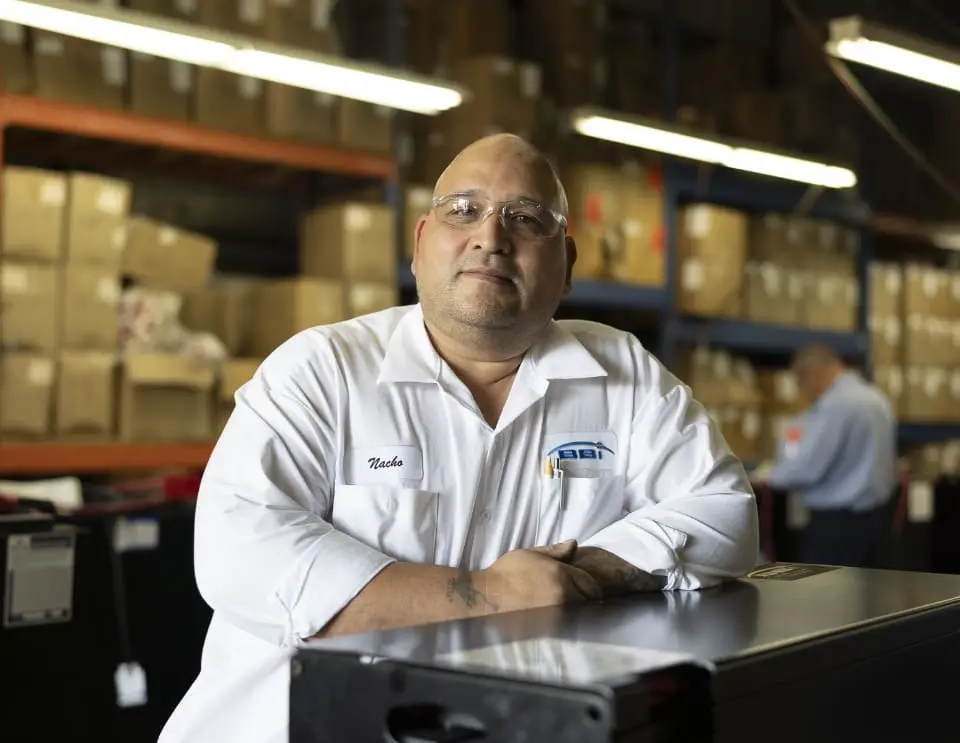 forklift-battery-pose