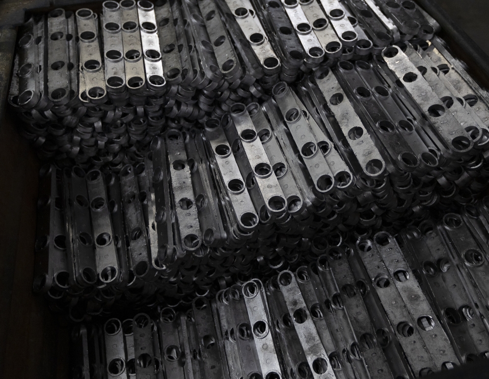 bbi-battery-connectors